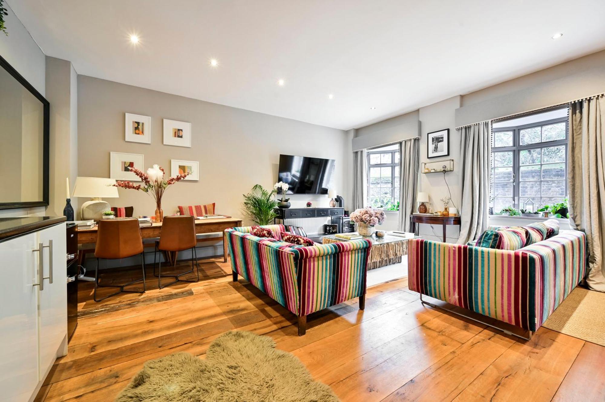 Magnificent 2 Bed Hyde Park Mews House Lägenhet London Exteriör bild